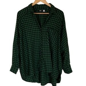 Urban Outfitter BDG Womens Green Black Check Button Up Shirt Size Small Oversize